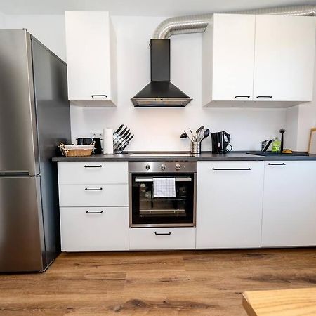 Moderne Maisonette Wohnung Im Fluesseviertel BRE エクステリア 写真