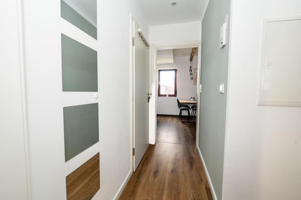 Moderne Maisonette Wohnung Im Fluesseviertel BRE エクステリア 写真